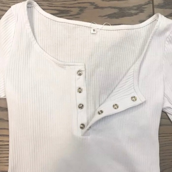 White Ribbed Scoop Neck Button Down Bodysuit - Picture 6 of 7
